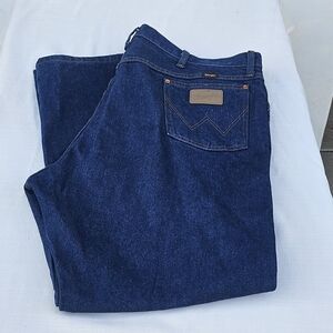 Wrangler Men's Deep Blue Relaxed Jeans